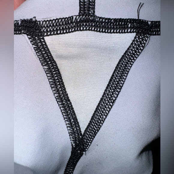 25.5” Lululemon Wunder Train HighRise Tight Tear It Up Alpine White Black Size 6 - Picture 15 of 16